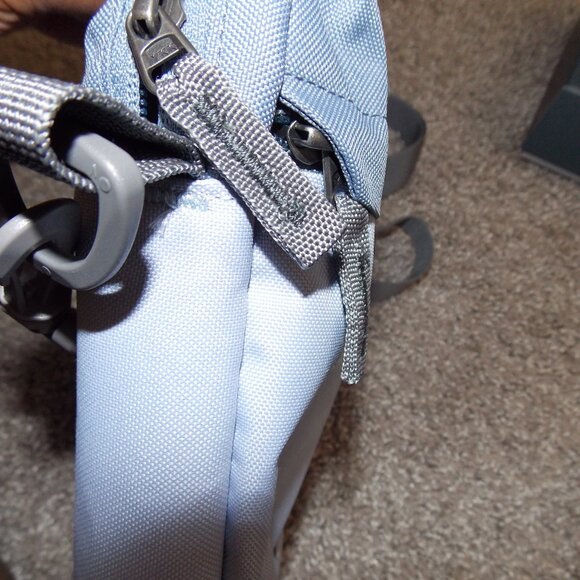 Columbia Urban Uplift Side Bag - Picture 2 of 7